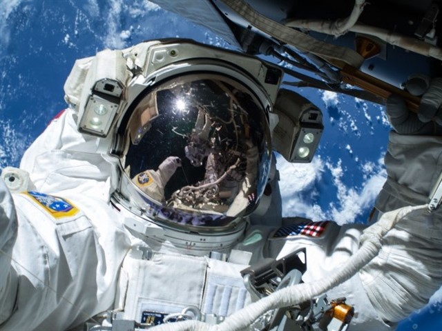 The mortality rate of being an Astronaut is about 7 %. Knowing that you have a 7% chance of dying, makes you think twice before choosing this professi...